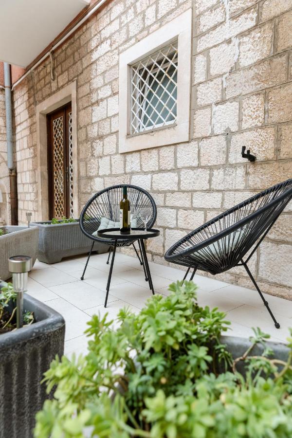 Luxury 4 Star Apartment In The Old Town Zadar Buitenkant foto