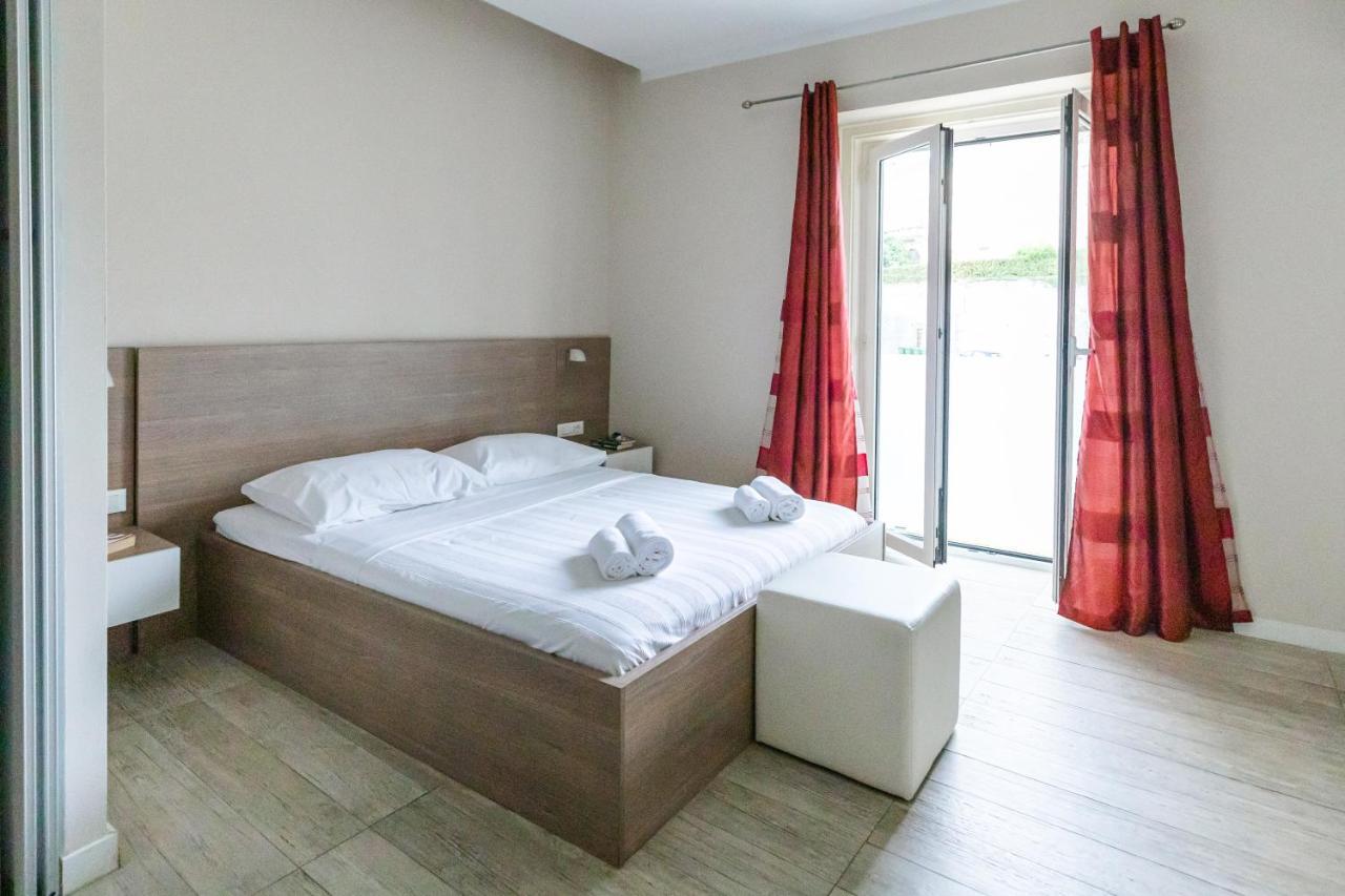 Luxury 4 Star Apartment In The Old Town Zadar Buitenkant foto